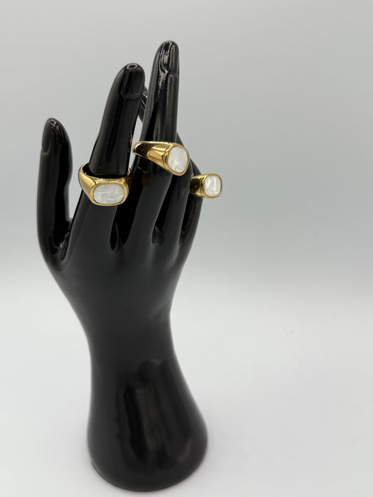 Elegant Mother-of-Pearl Ring